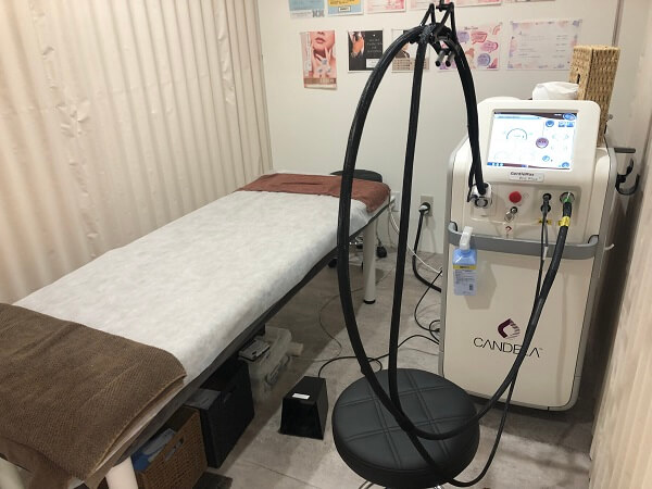 �y�s�x�����z�����̂Ɍ��ʍ�����ÒE�т����݁BAya Beauty and Family Clinic�̃����b�g�����܂����B�i���� �r���[�e�B�[ �A���h �t�@�~���[ �N���j�b�N�j