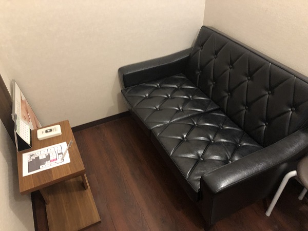 �h�N�^�[����N���j�b�N�̃J�E���Z�����O���[��